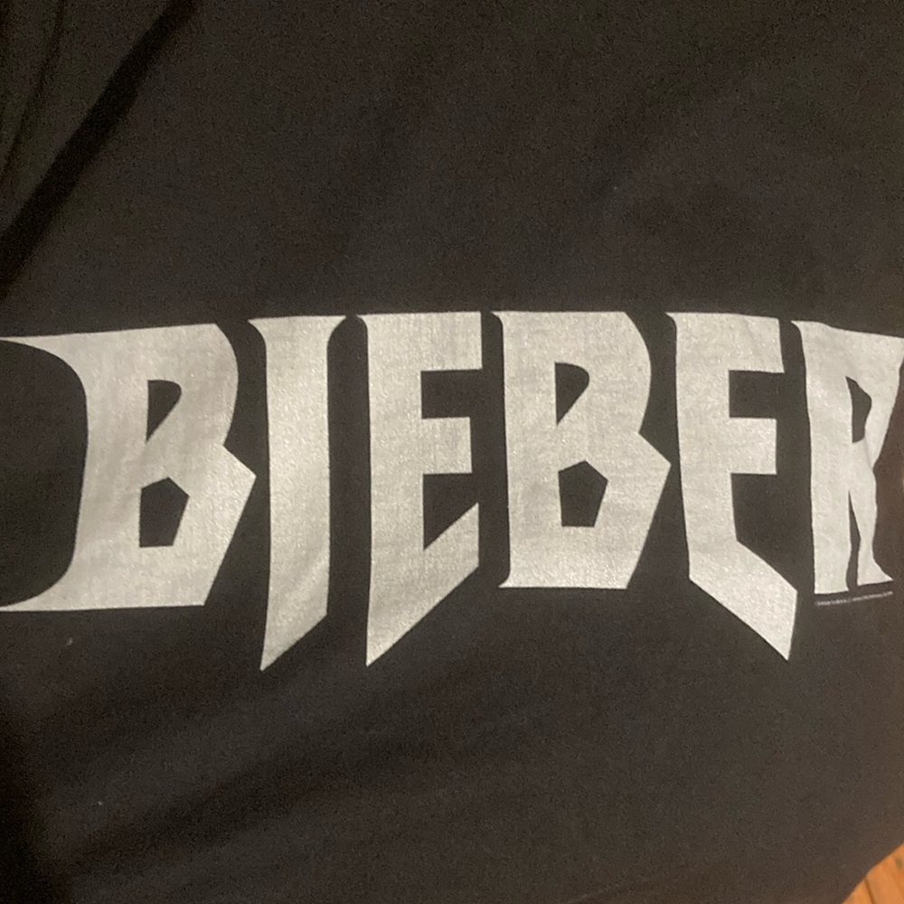 Bieber Tee